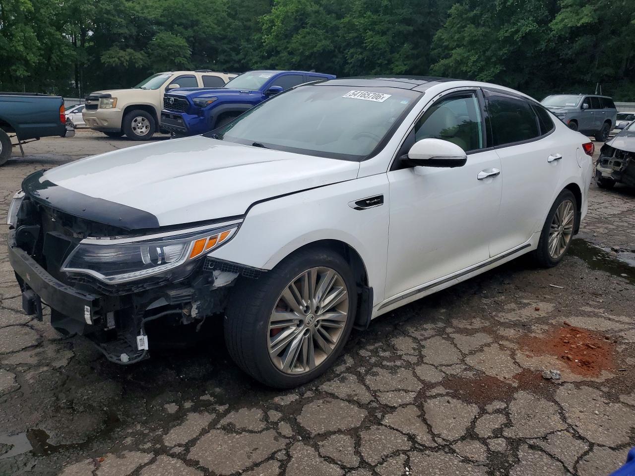 Salvage Kia Optima Image