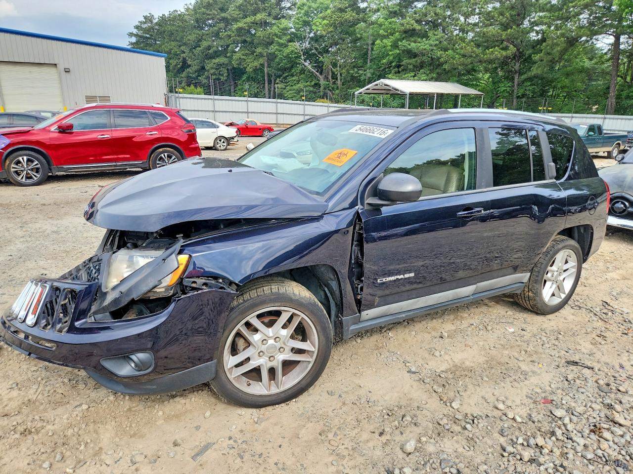 Salvage Jeep Compass Image