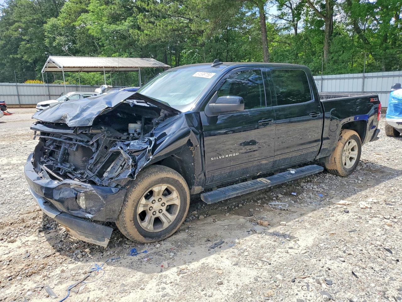 Salvage Chevrolet Silverado Image