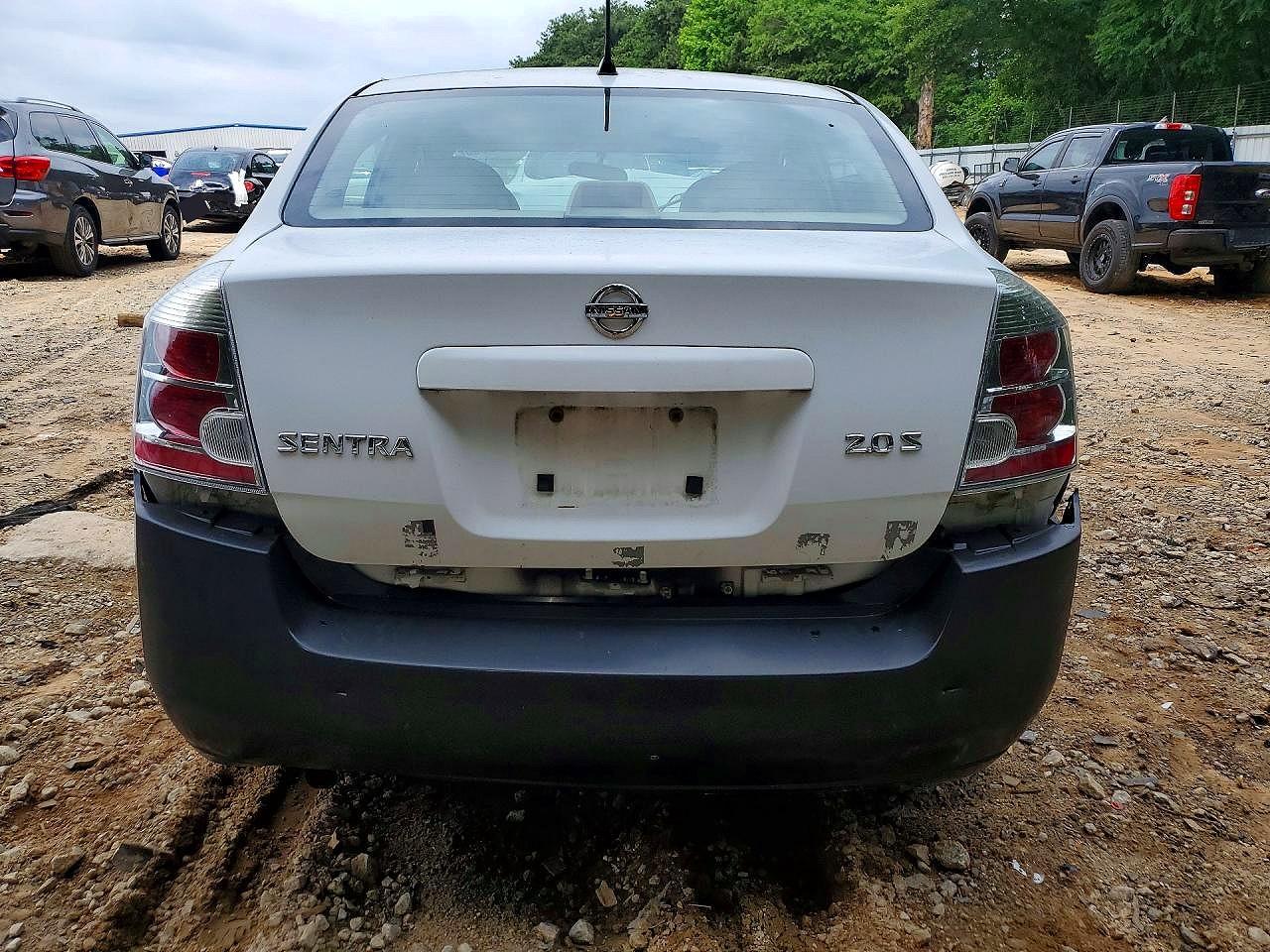 Nissan Sentra 2.0