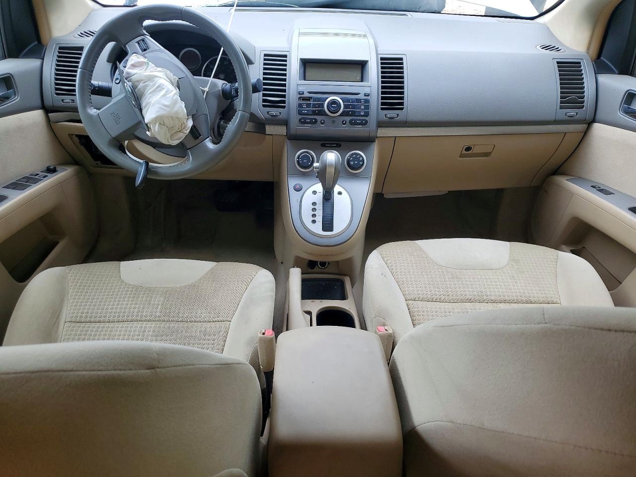 Nissan Sentra 2.0