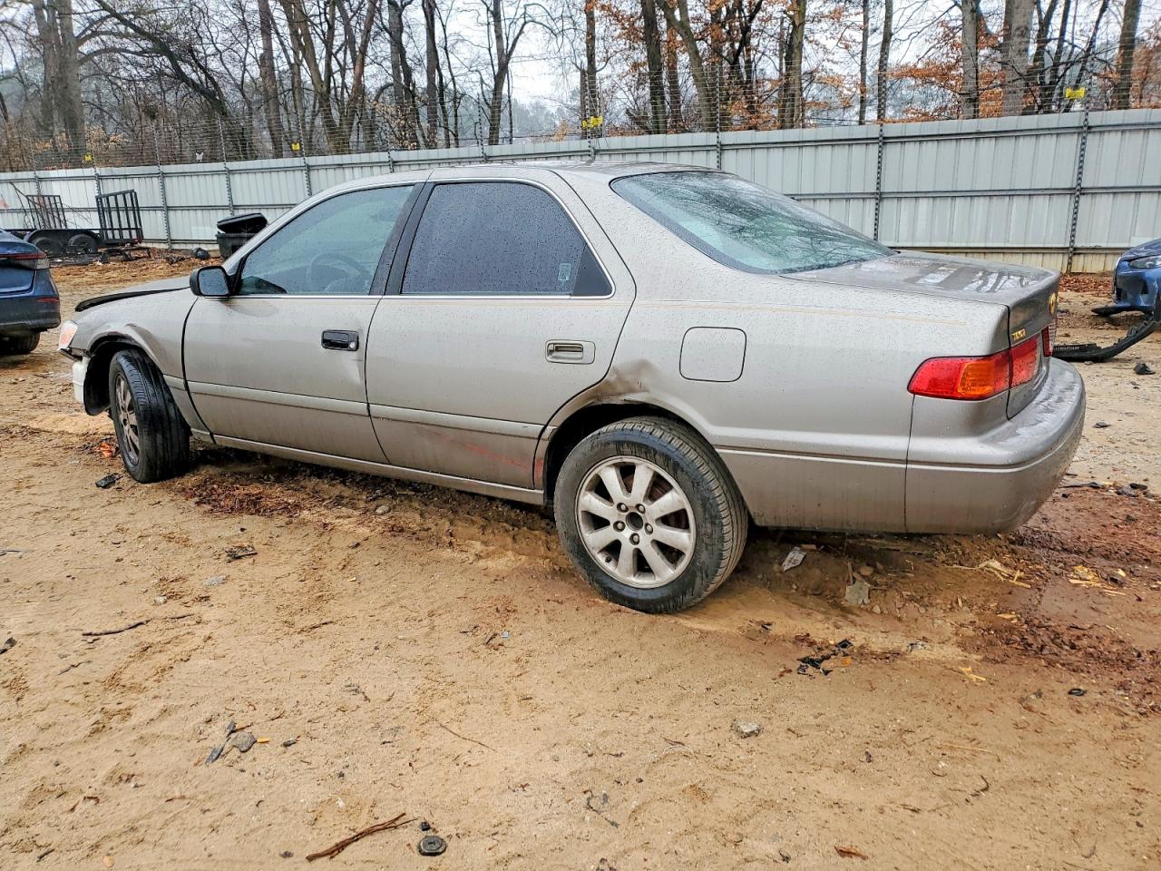 Toyota Camry Ce