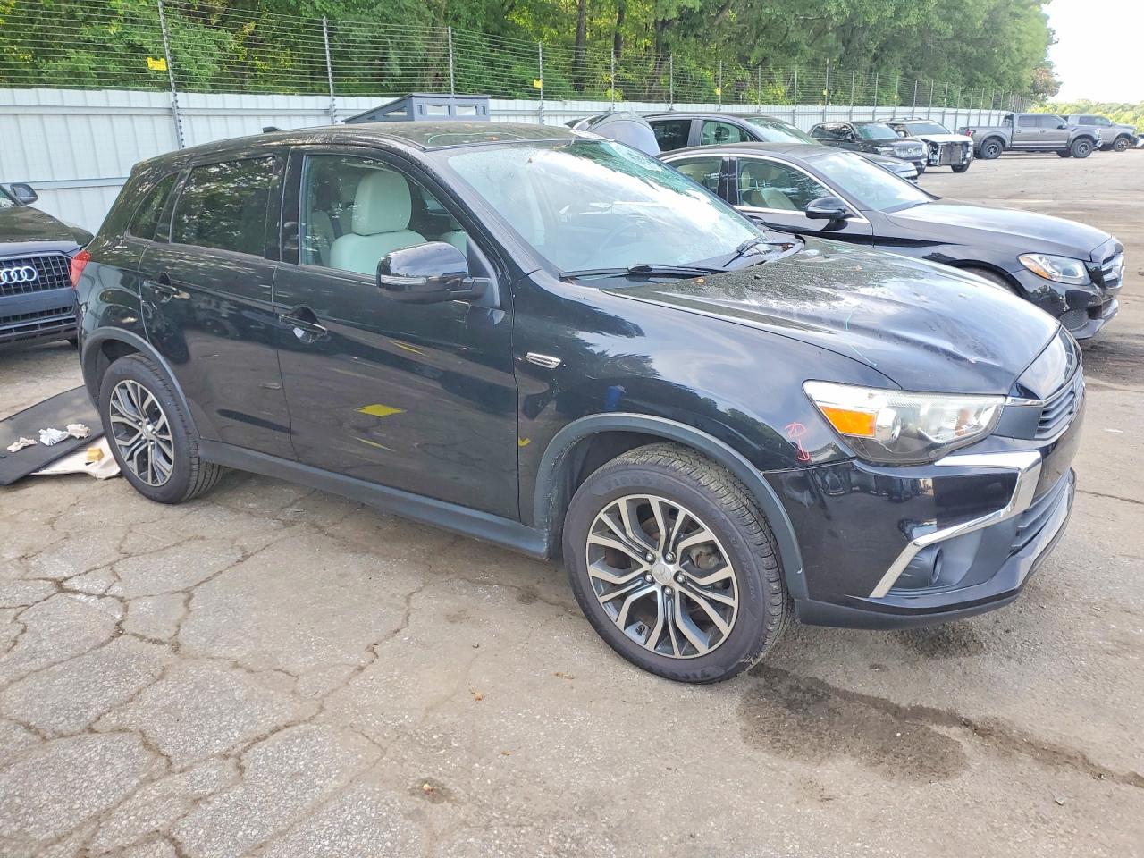 Mitsubishi Outlander Es