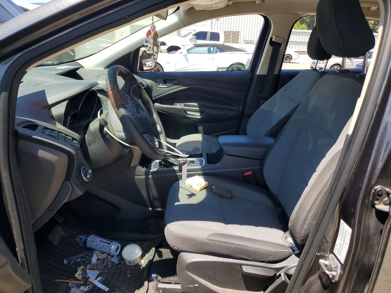 Ford Escape S