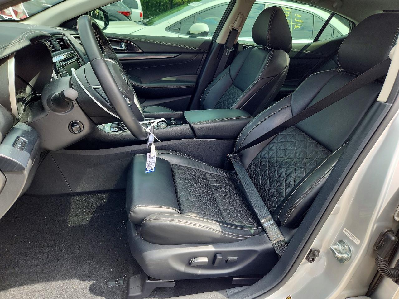 Nissan Maxima Platinum