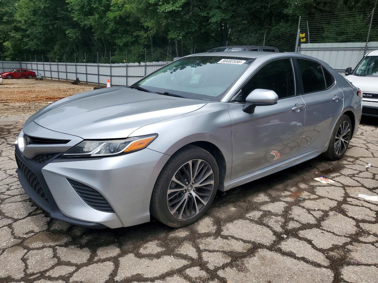 Salvage Toyota Camry Image