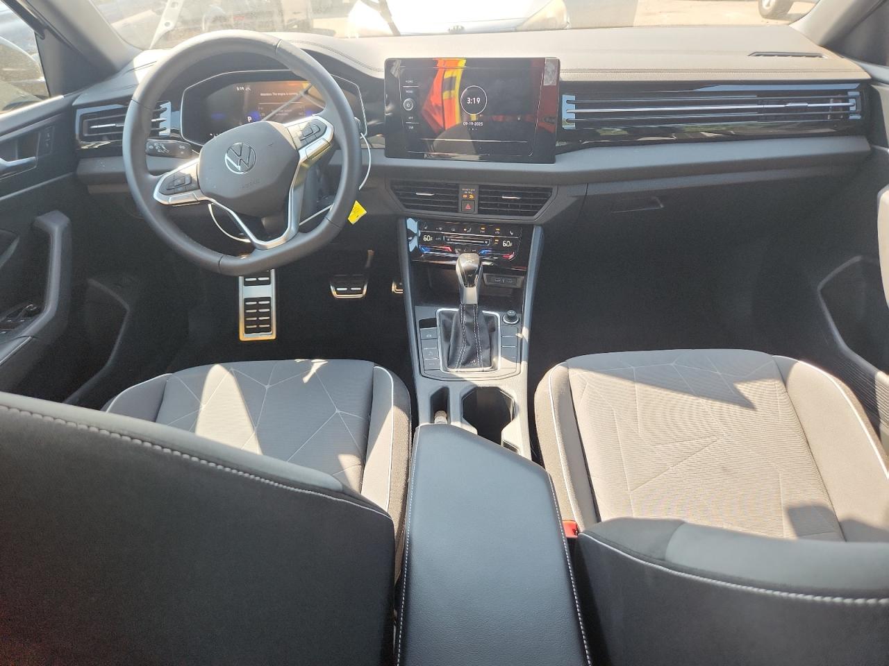 Volkswagen Jetta Sport