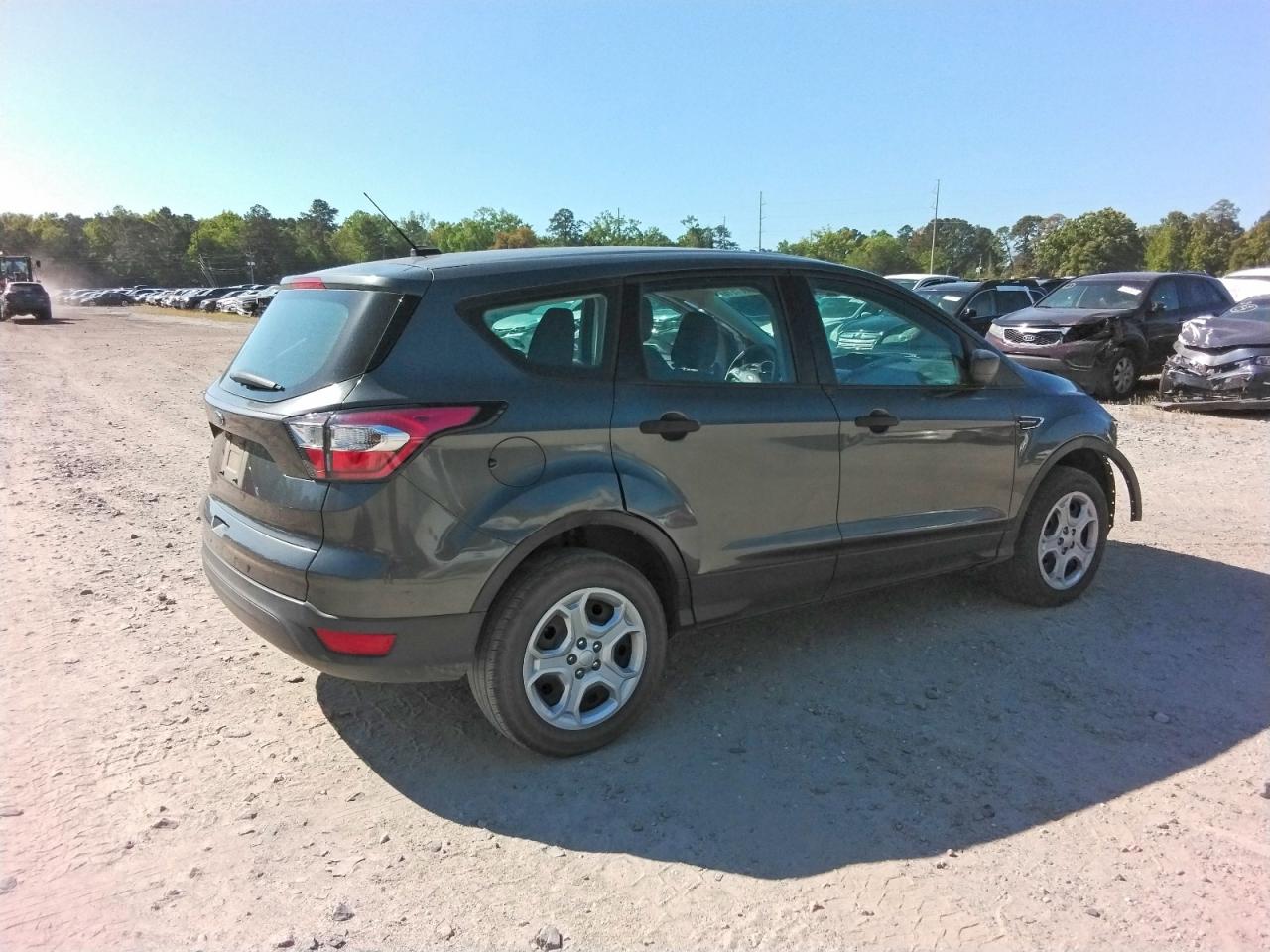 Ford Escape S