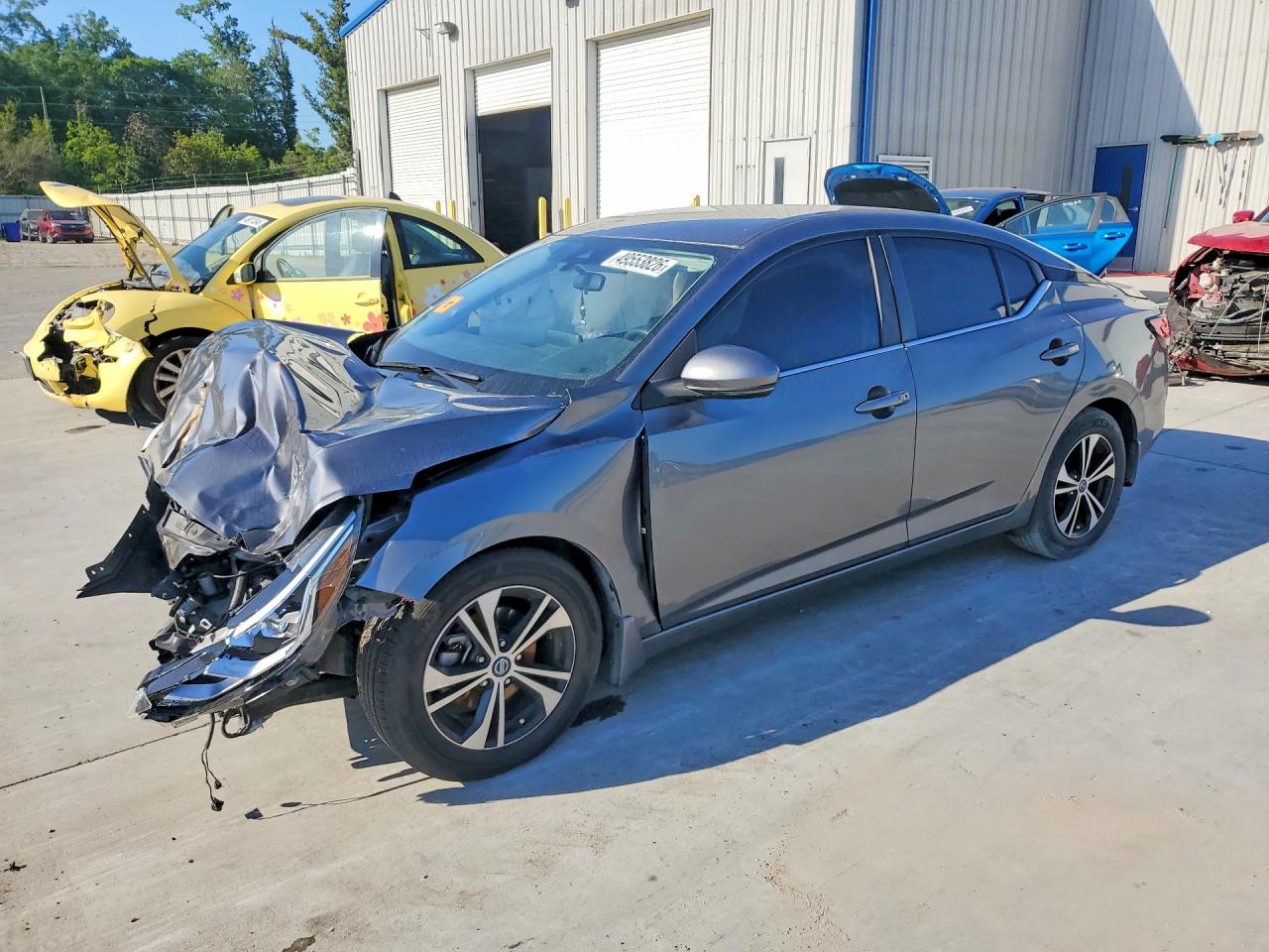 Salvage Nissan Sentra Image
