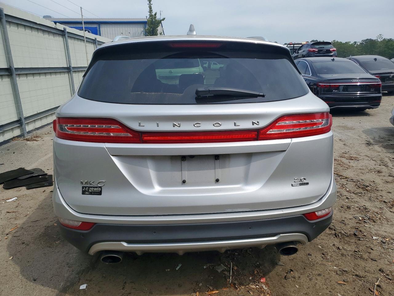 Lincoln MKZ