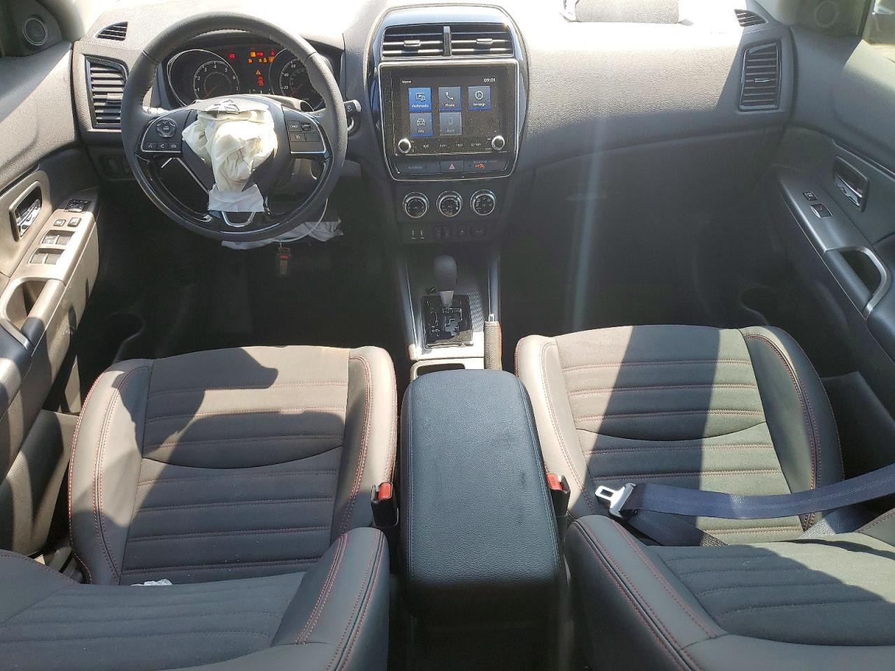 Mitsubishi Outlander S