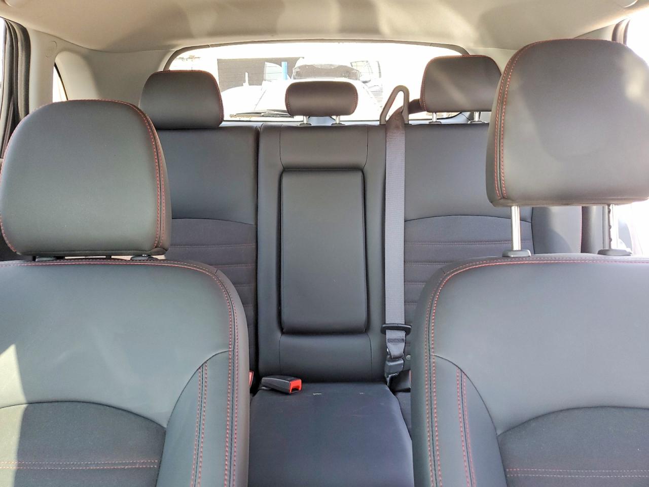 Mitsubishi Outlander S