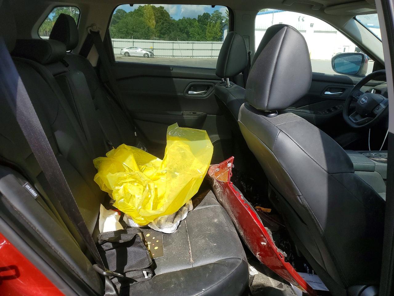 Nissan Rogue Sv