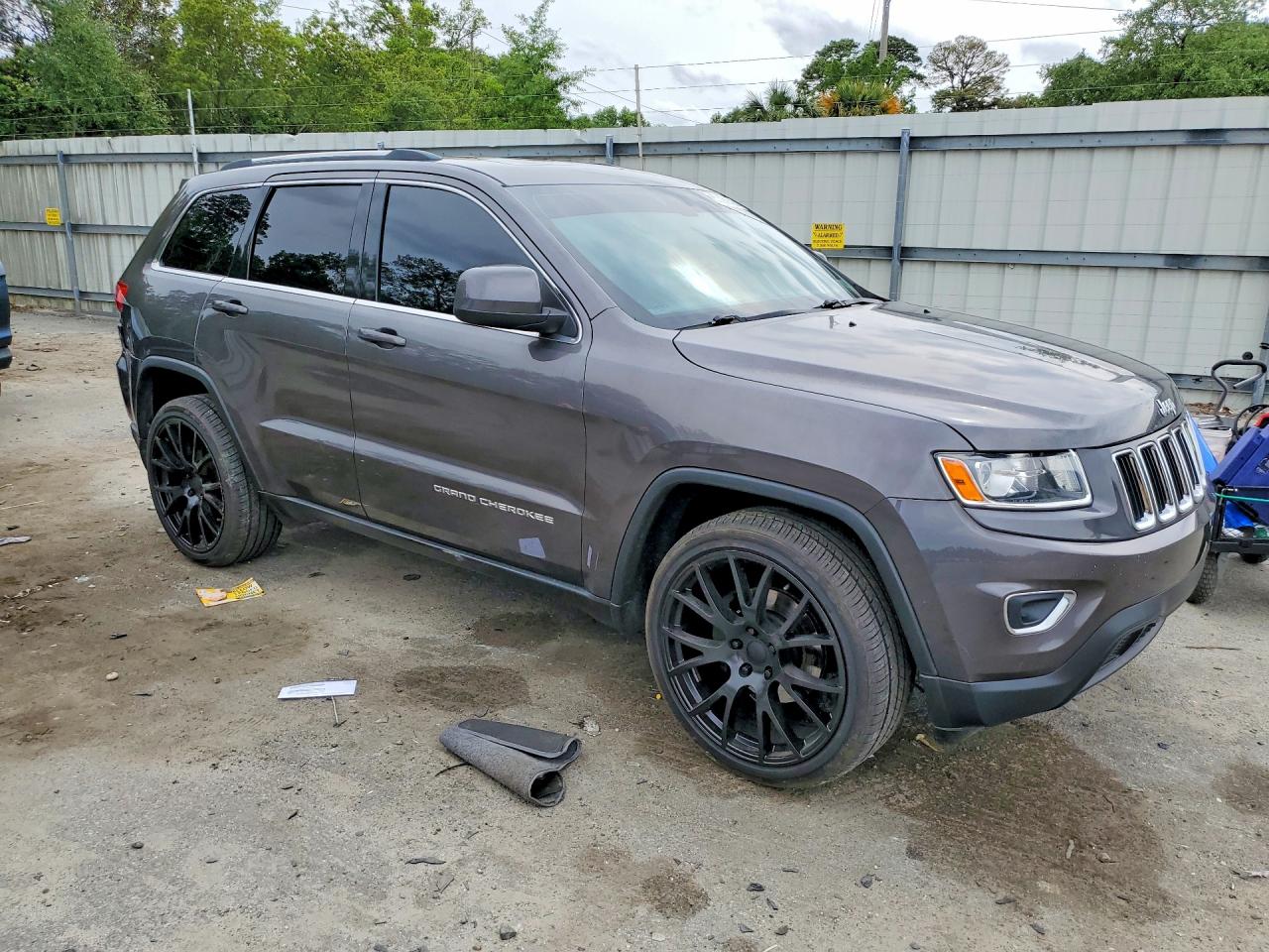 Jeep Cherokee Laredo