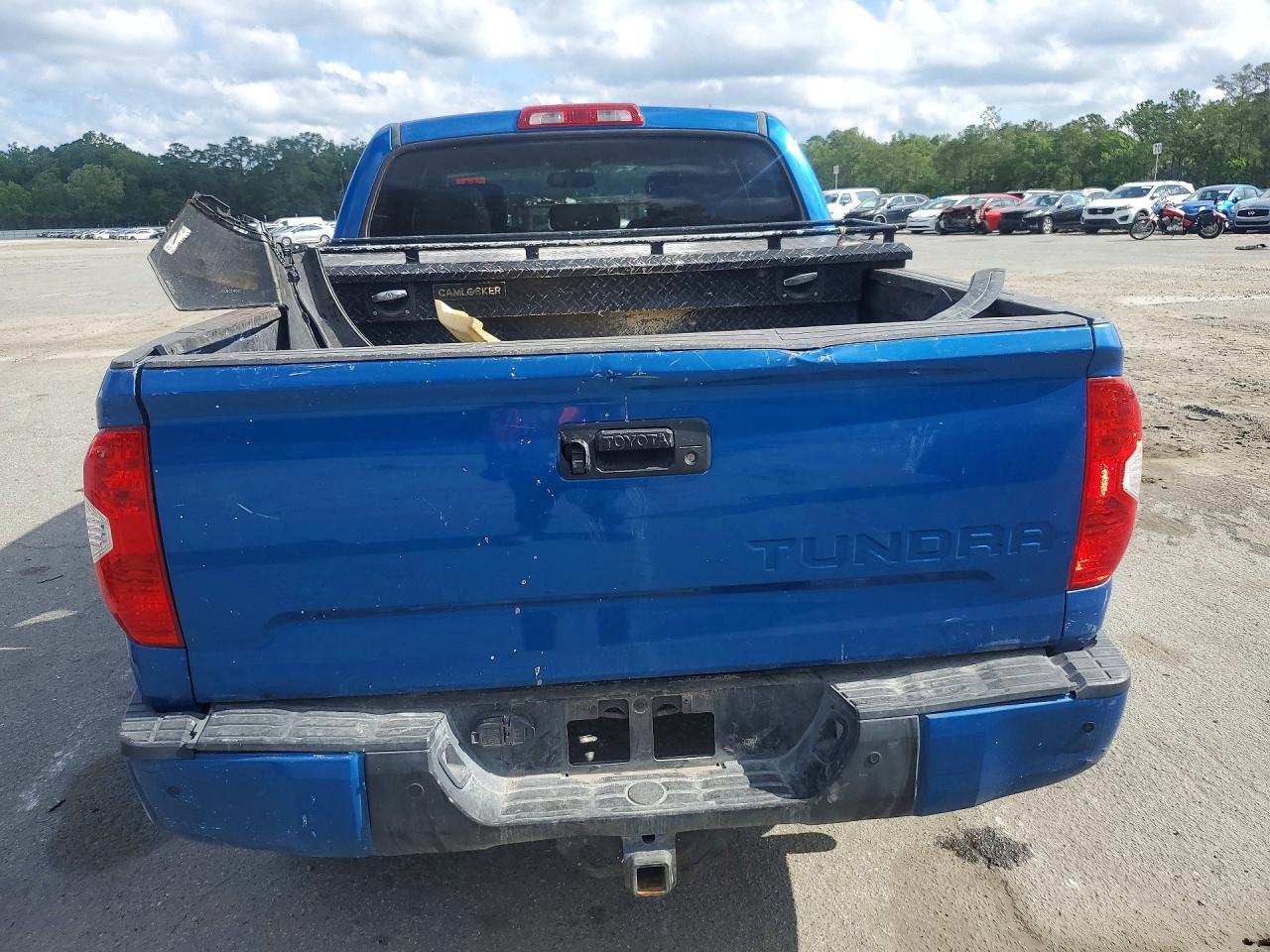 Toyota Tundra Crewmax Limited