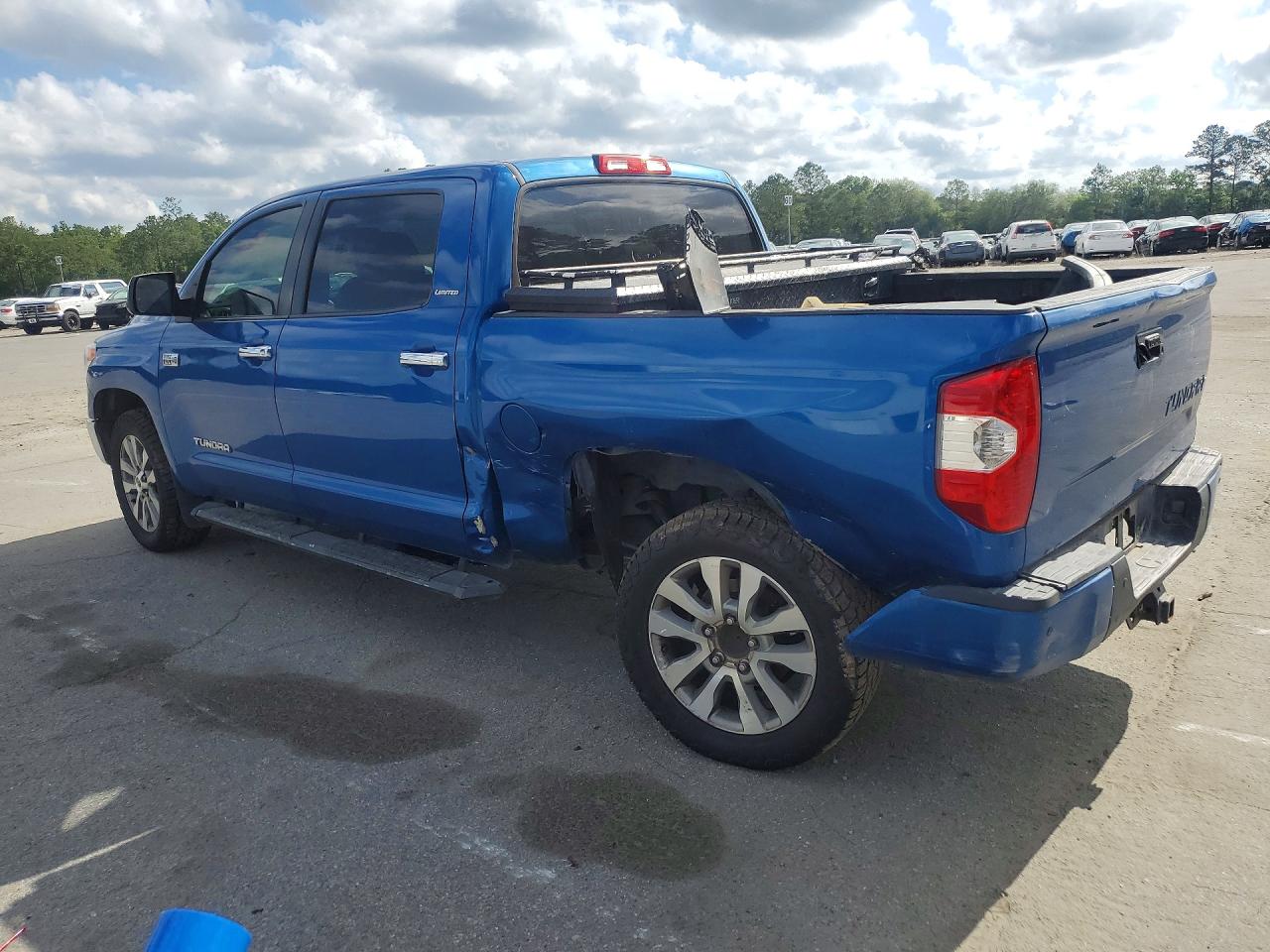 Toyota Tundra Crewmax Limited