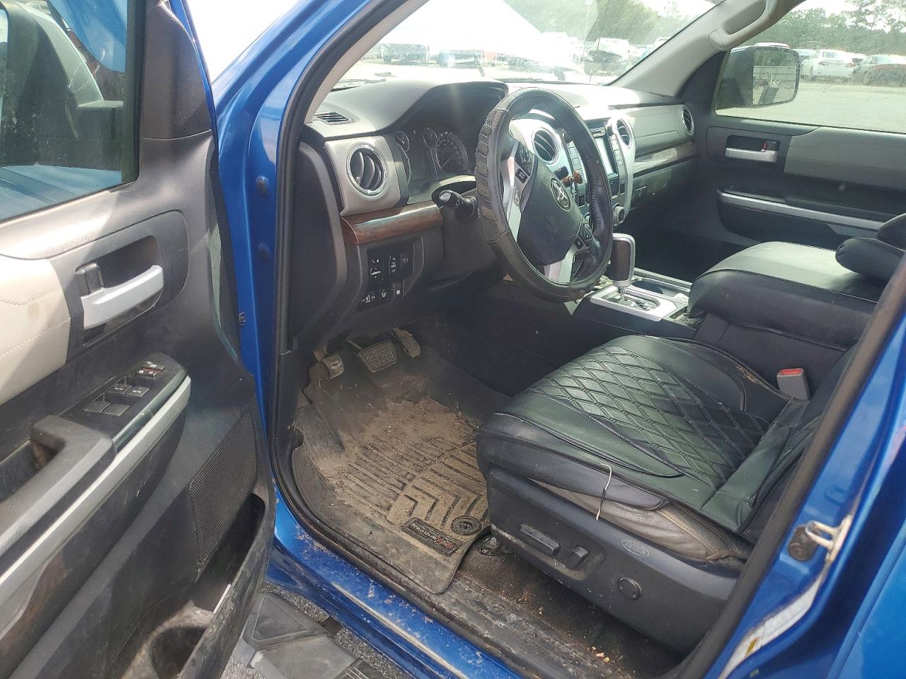 Toyota Tundra Crewmax Limited
