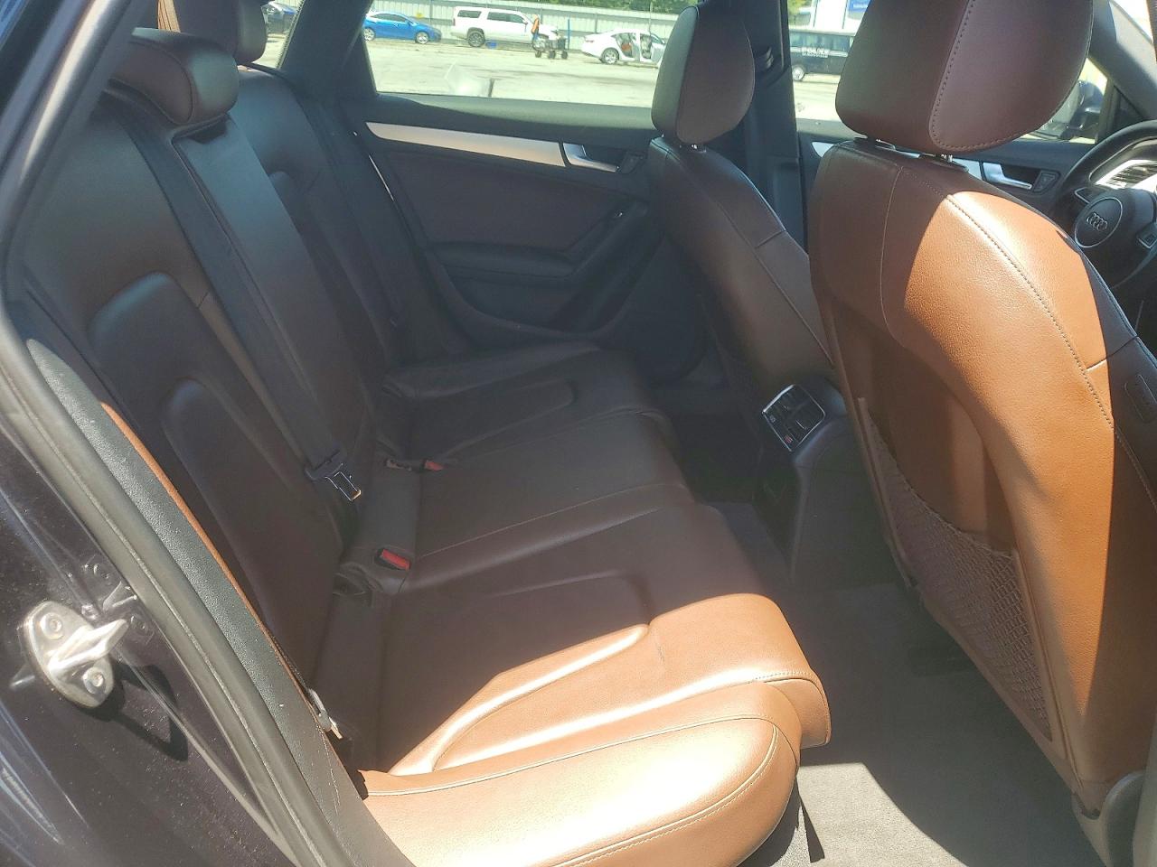 Audi A4 Premium S-line