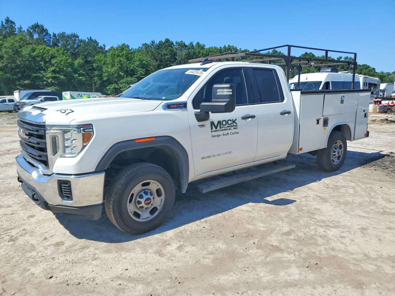 Salvage GMC Sierra Image