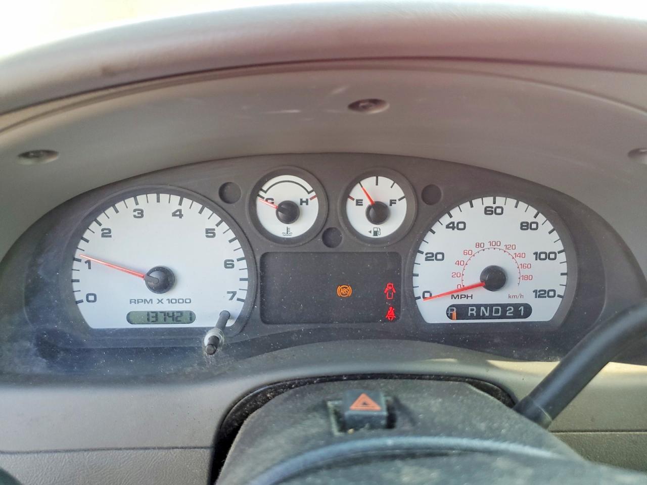 Ford Ranger Super Cab