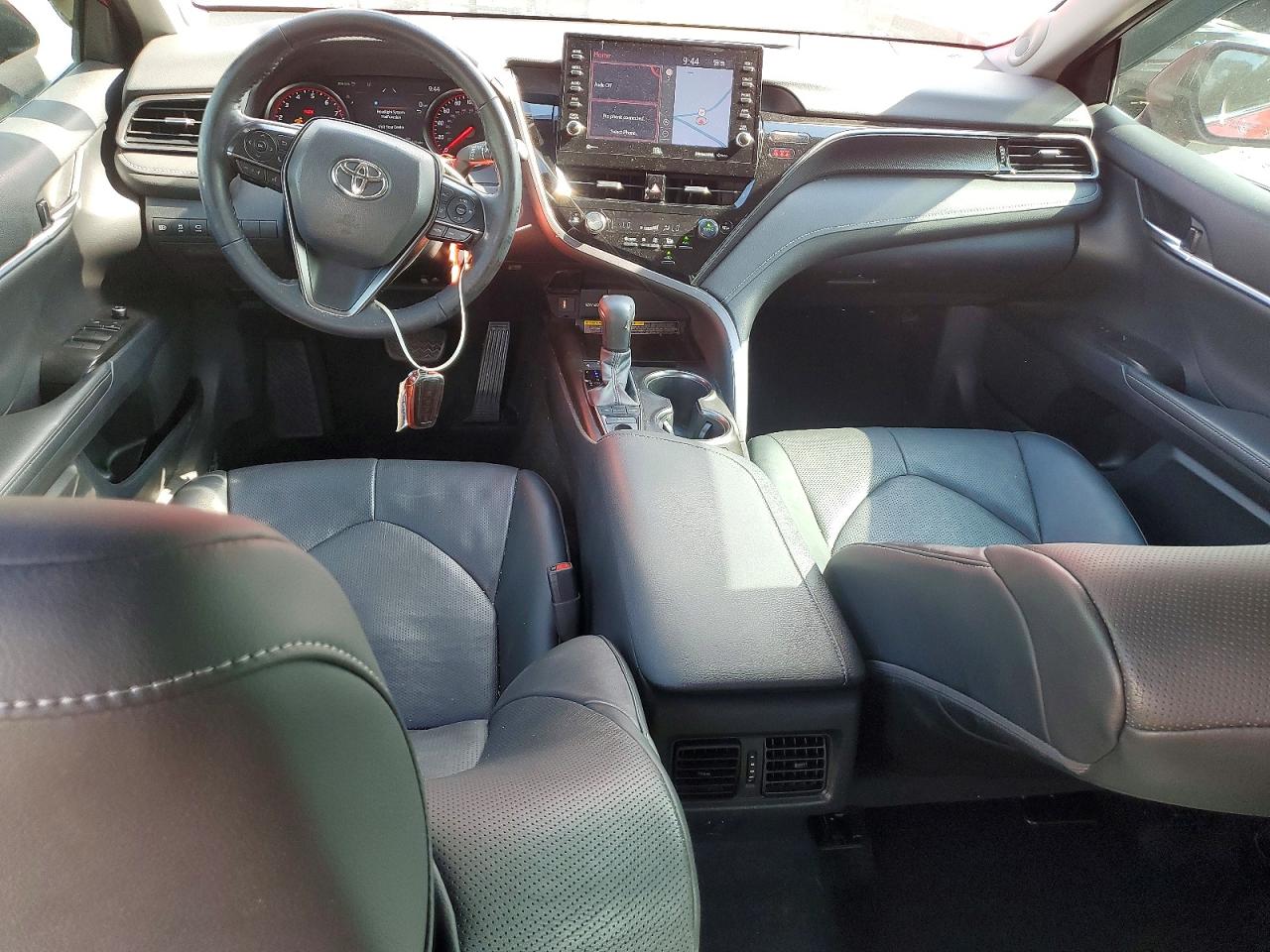Toyota Camry Xse