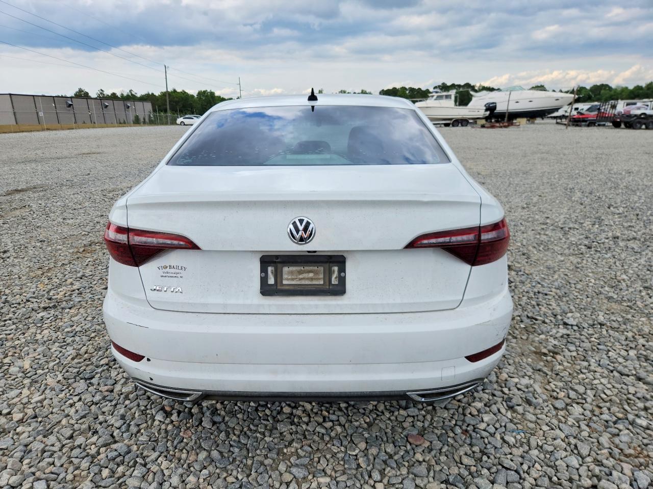 Volkswagen Jetta S