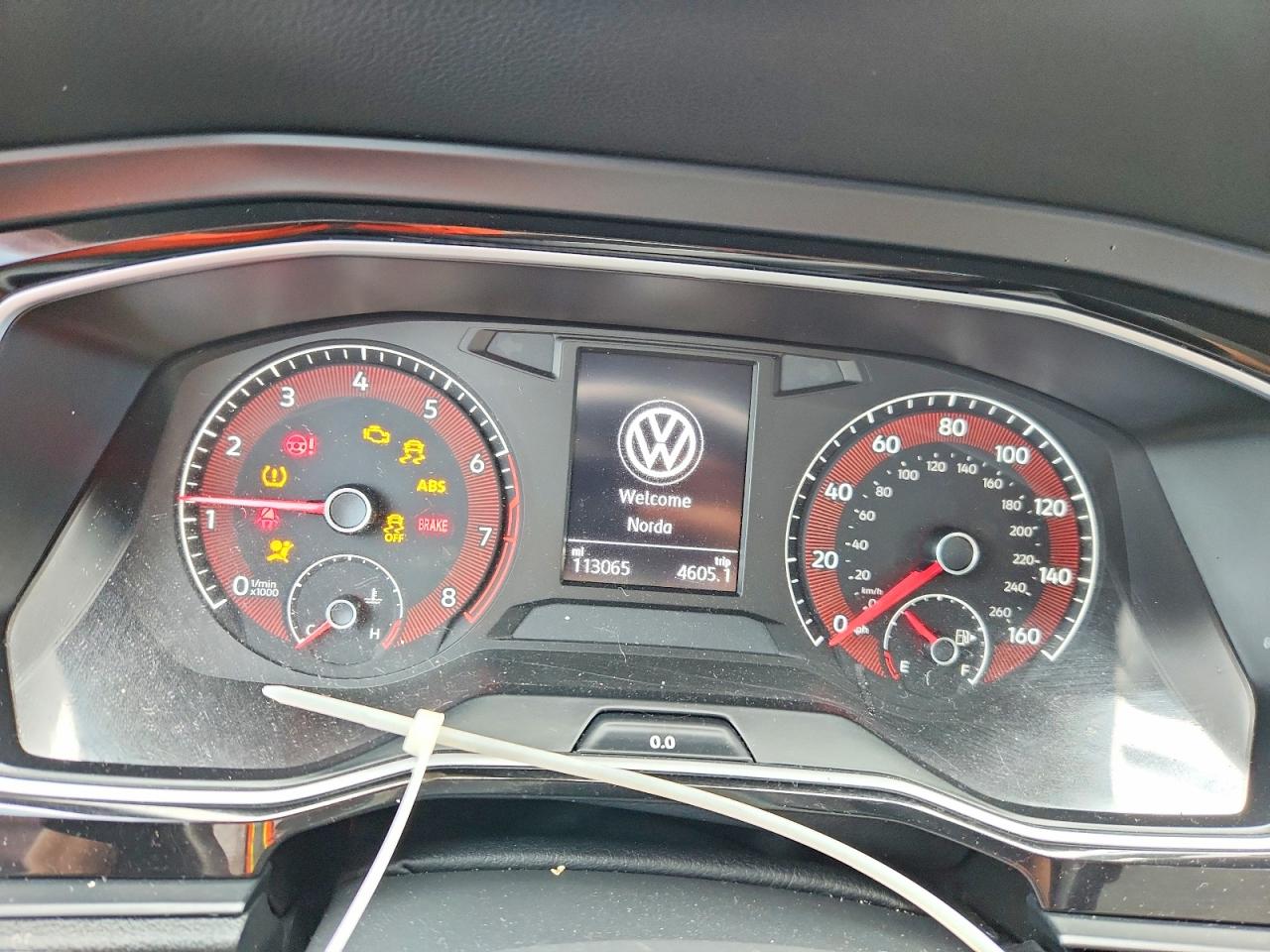 Volkswagen Jetta S