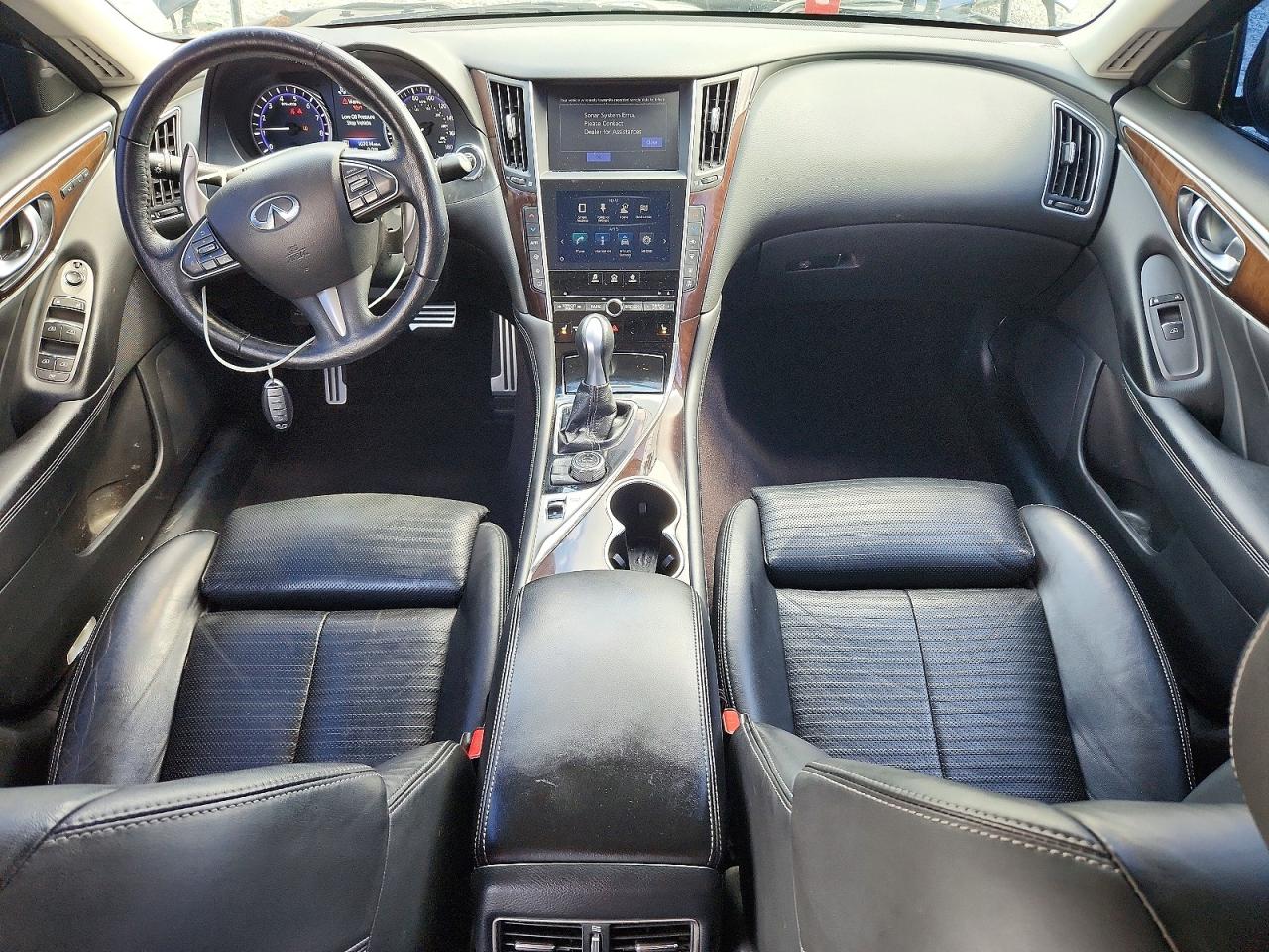 INFINITI Q50 3.0t Premium