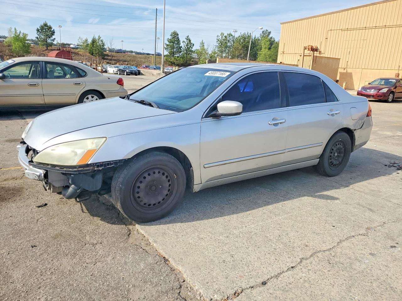 Salvage Honda Accord Image