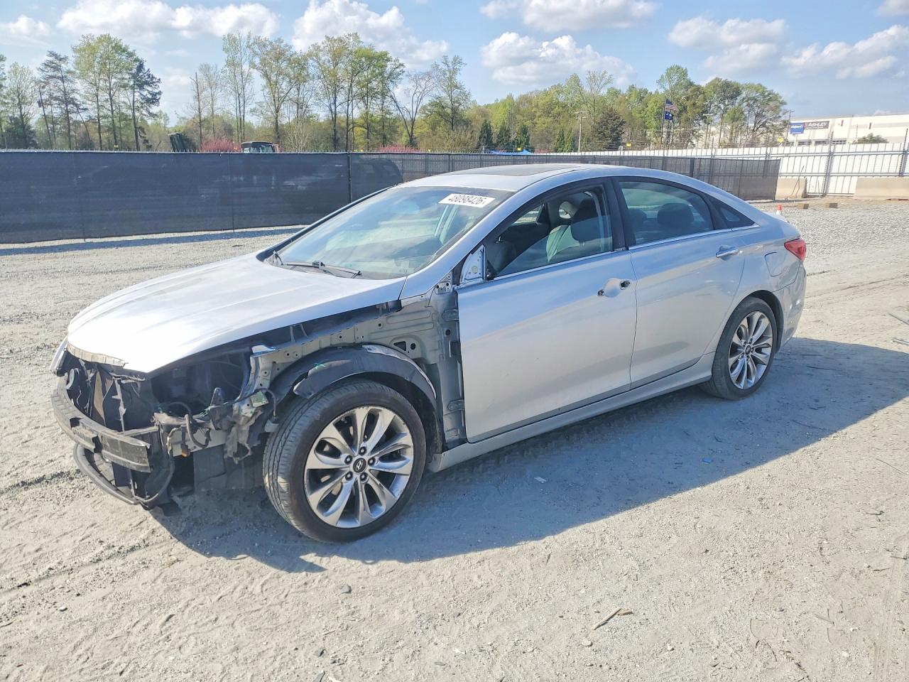 Salvage Hyundai SONATA Image