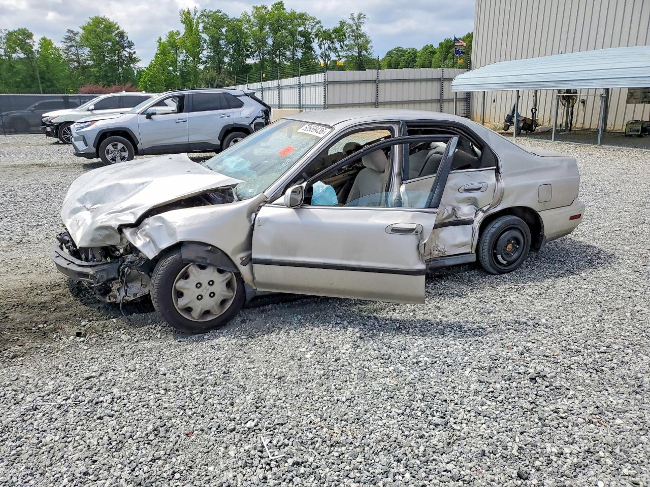 Salvage Honda Accord Image