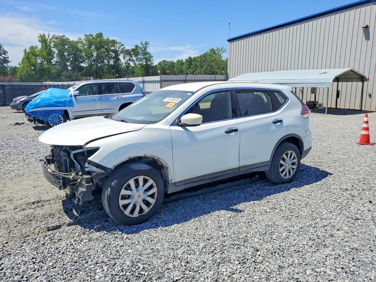 Salvage Nissan Rogue Image