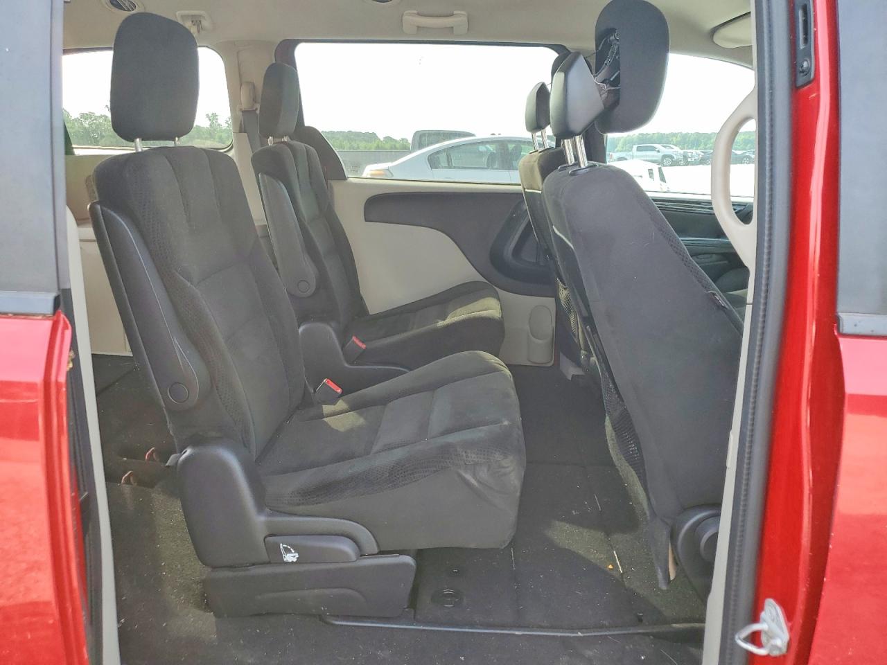 Dodge Caravan Sxt