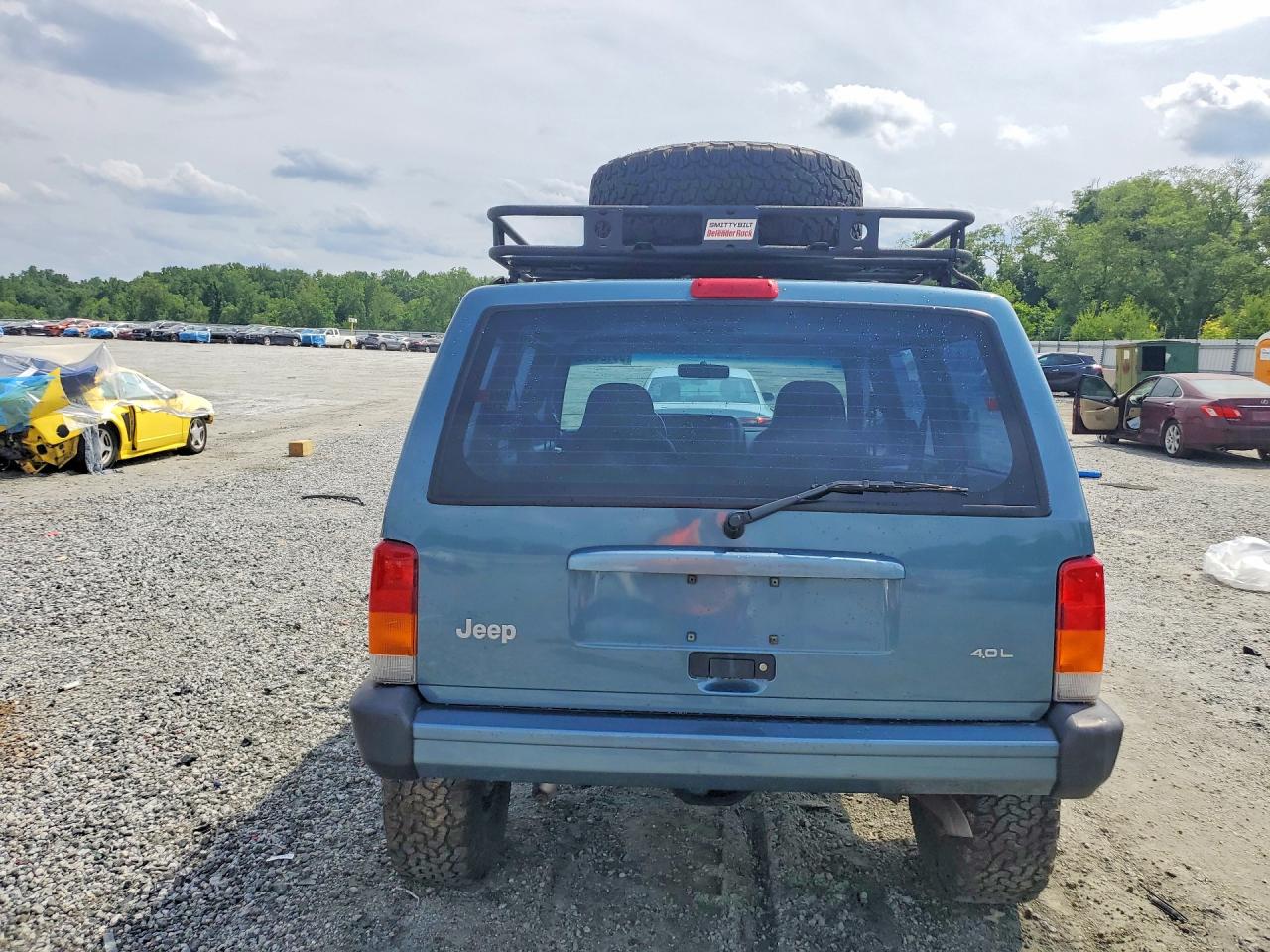 Jeep Cherokee Sport