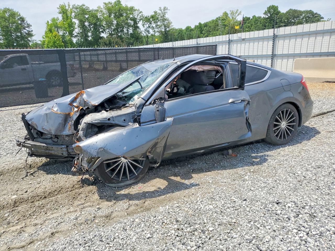 Salvage Honda Accord Image