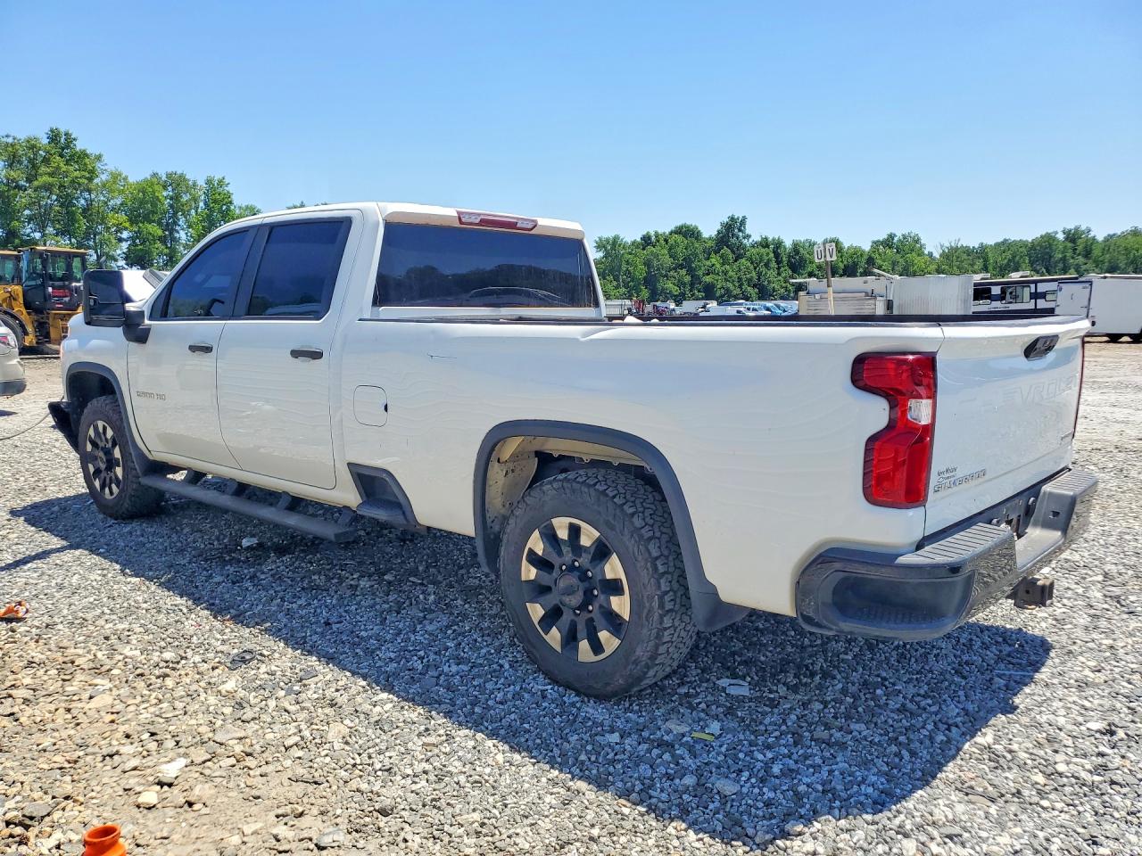 Chevrolet Silverado C2500 Custom