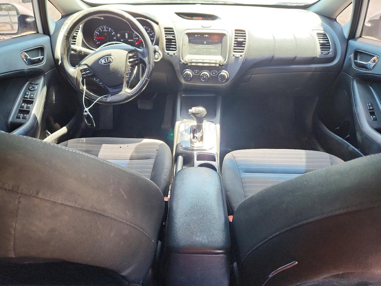 Kia Forte S