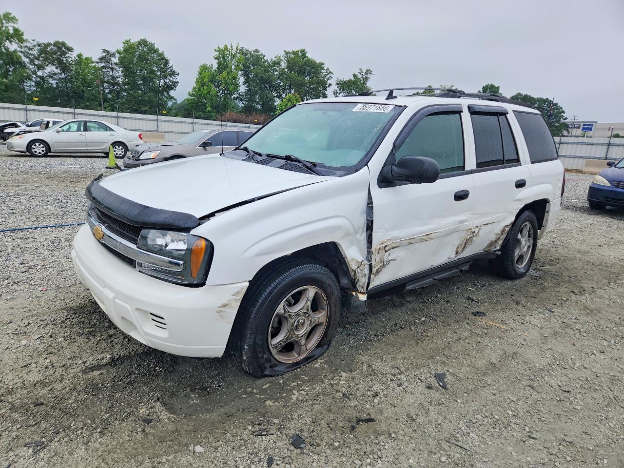 Salvage Chevrolet Trailblaze Image