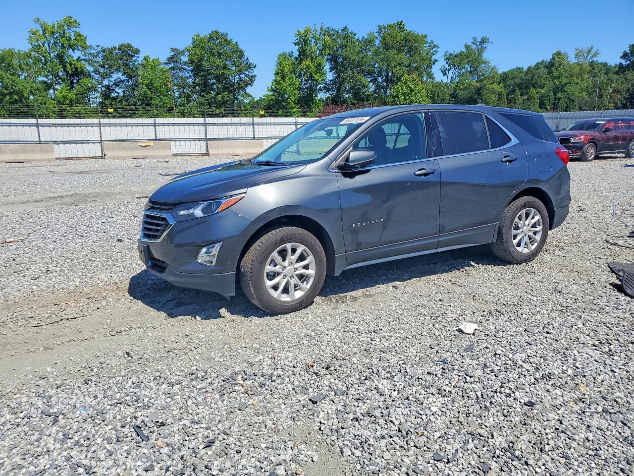 Salvage Chevrolet Equinox Image