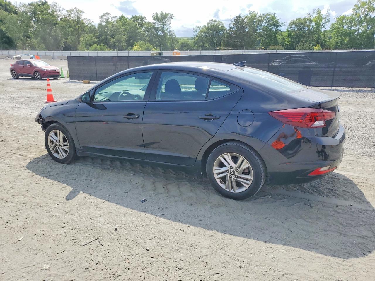 Hyundai ELANTRA Sel