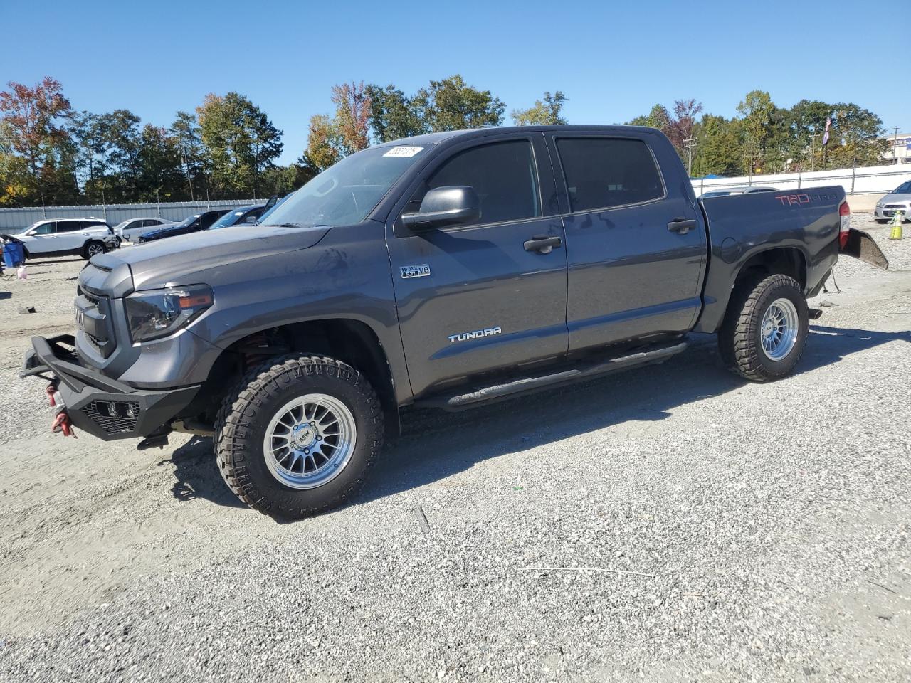 Salvage Toyota Tundra Image