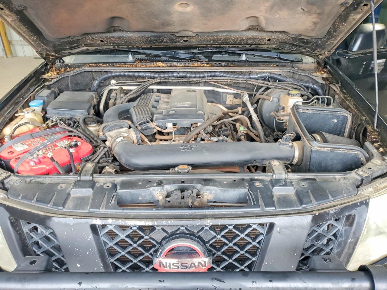 Nissan Frontier Sv V6