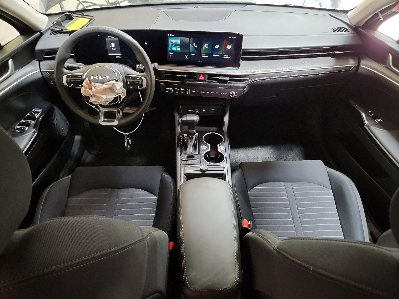 Kia K5 Lxs
