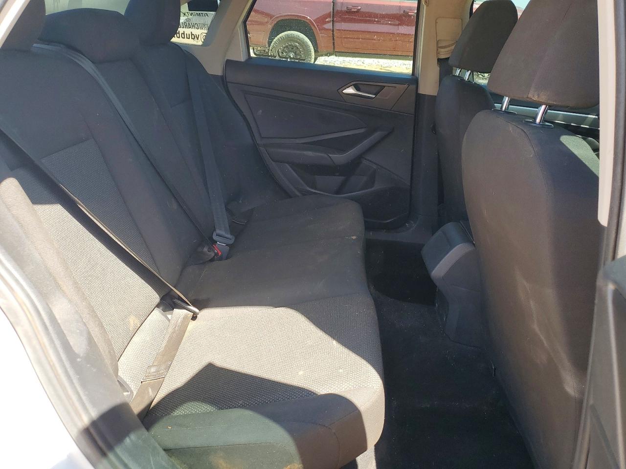 Volkswagen Jetta S