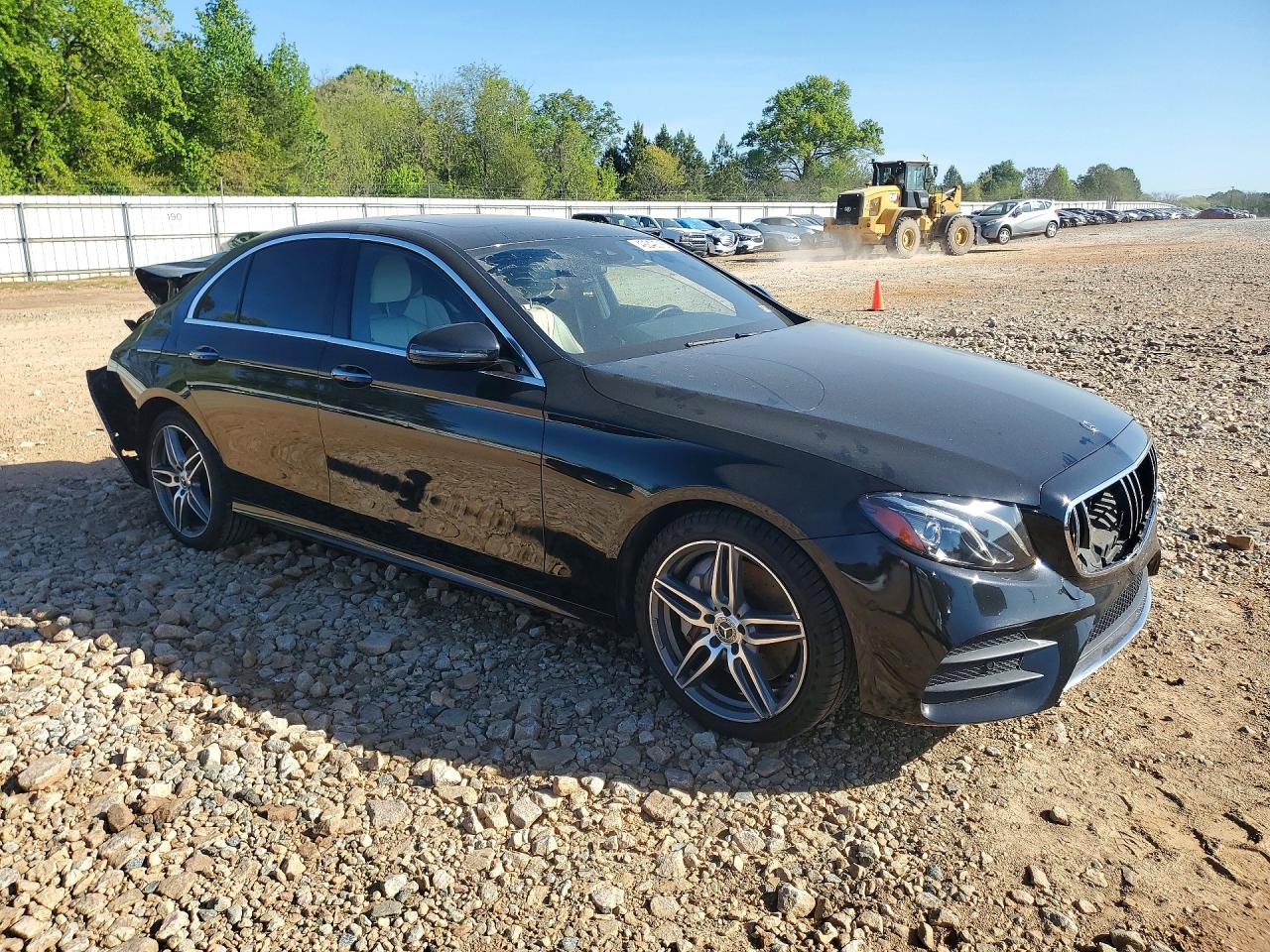 Mercedes-Benz E-Class 300 4matic