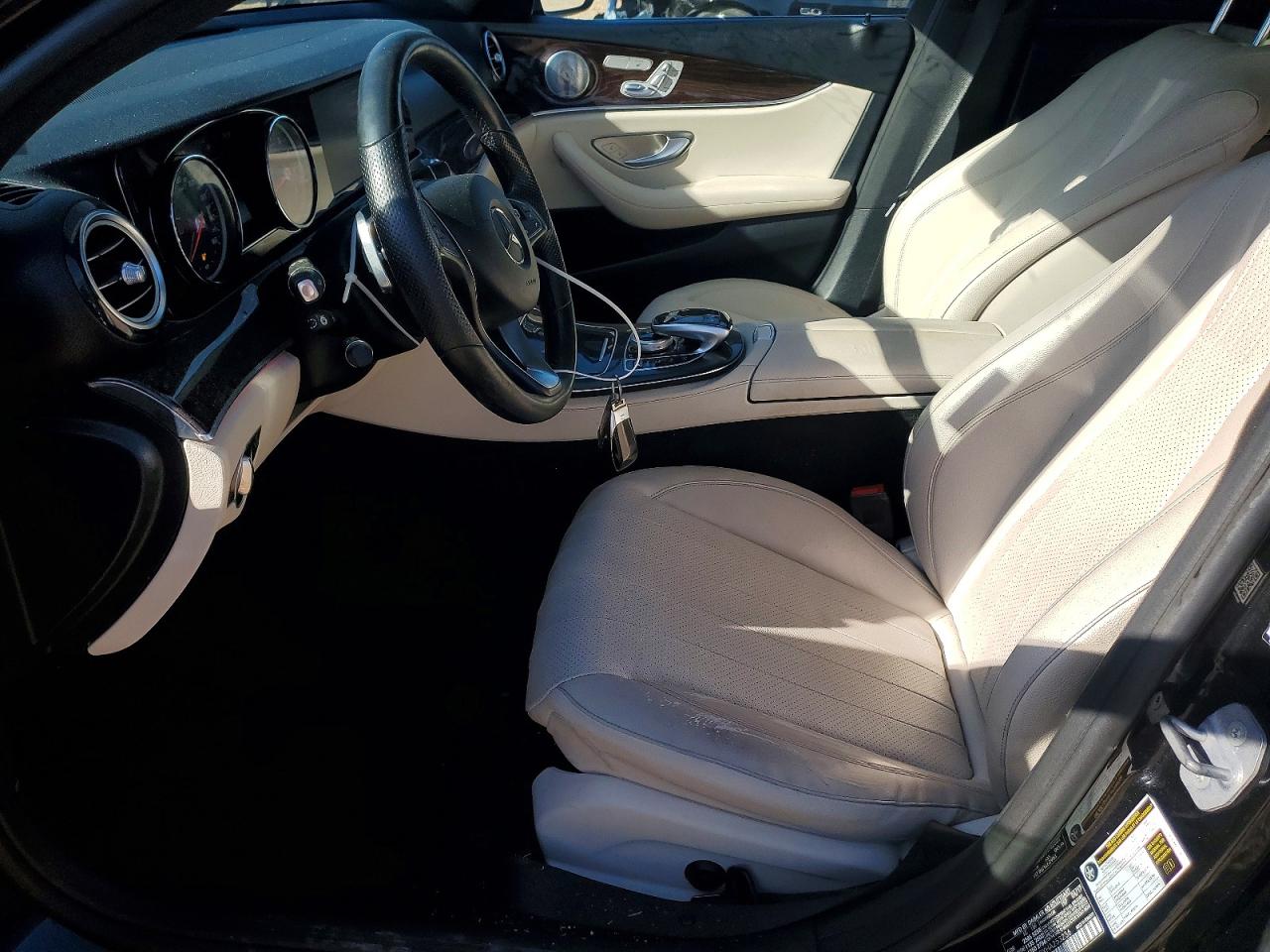 Mercedes-Benz E-Class 300 4matic