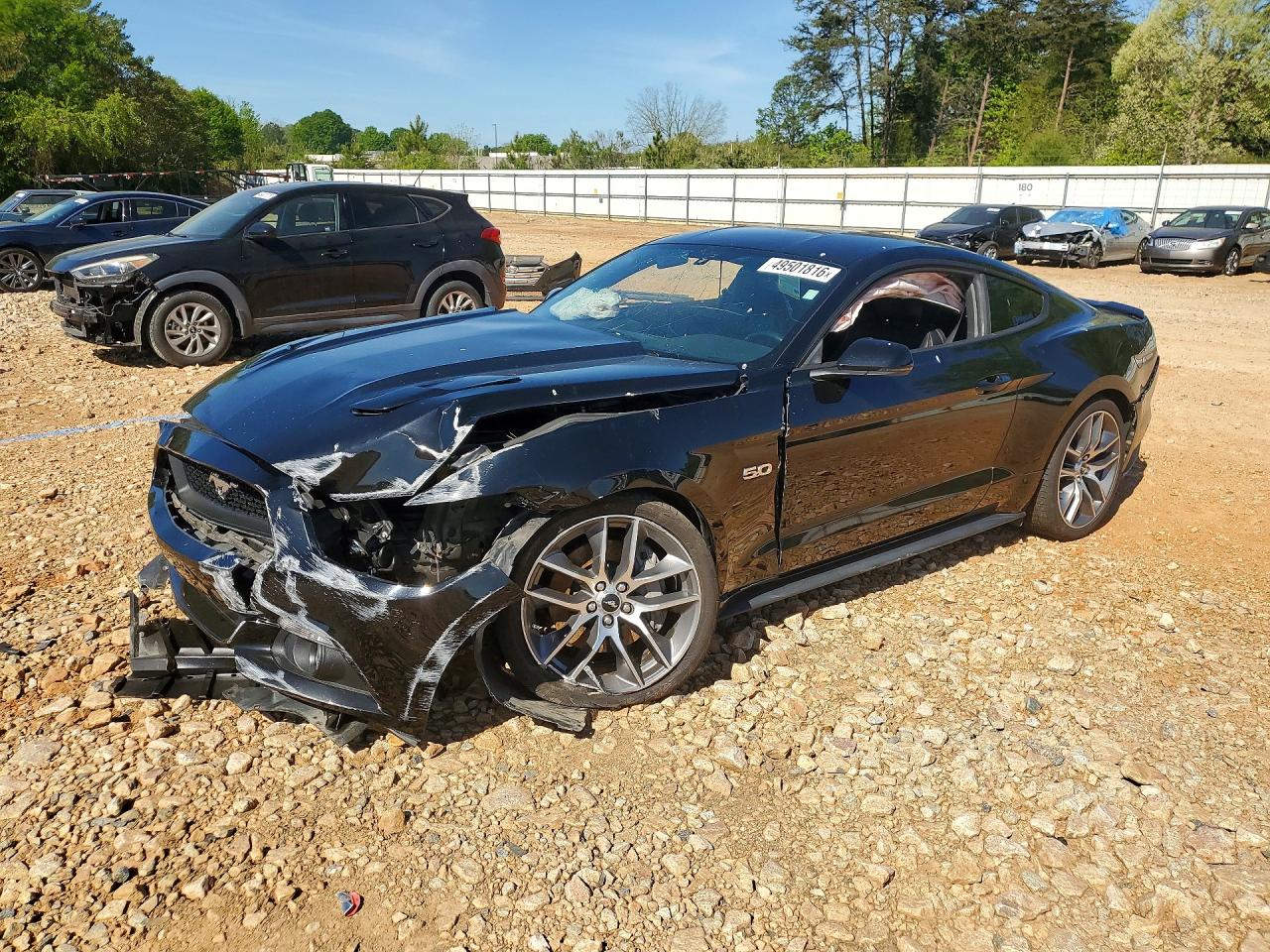 Salvage Ford Mustang Image