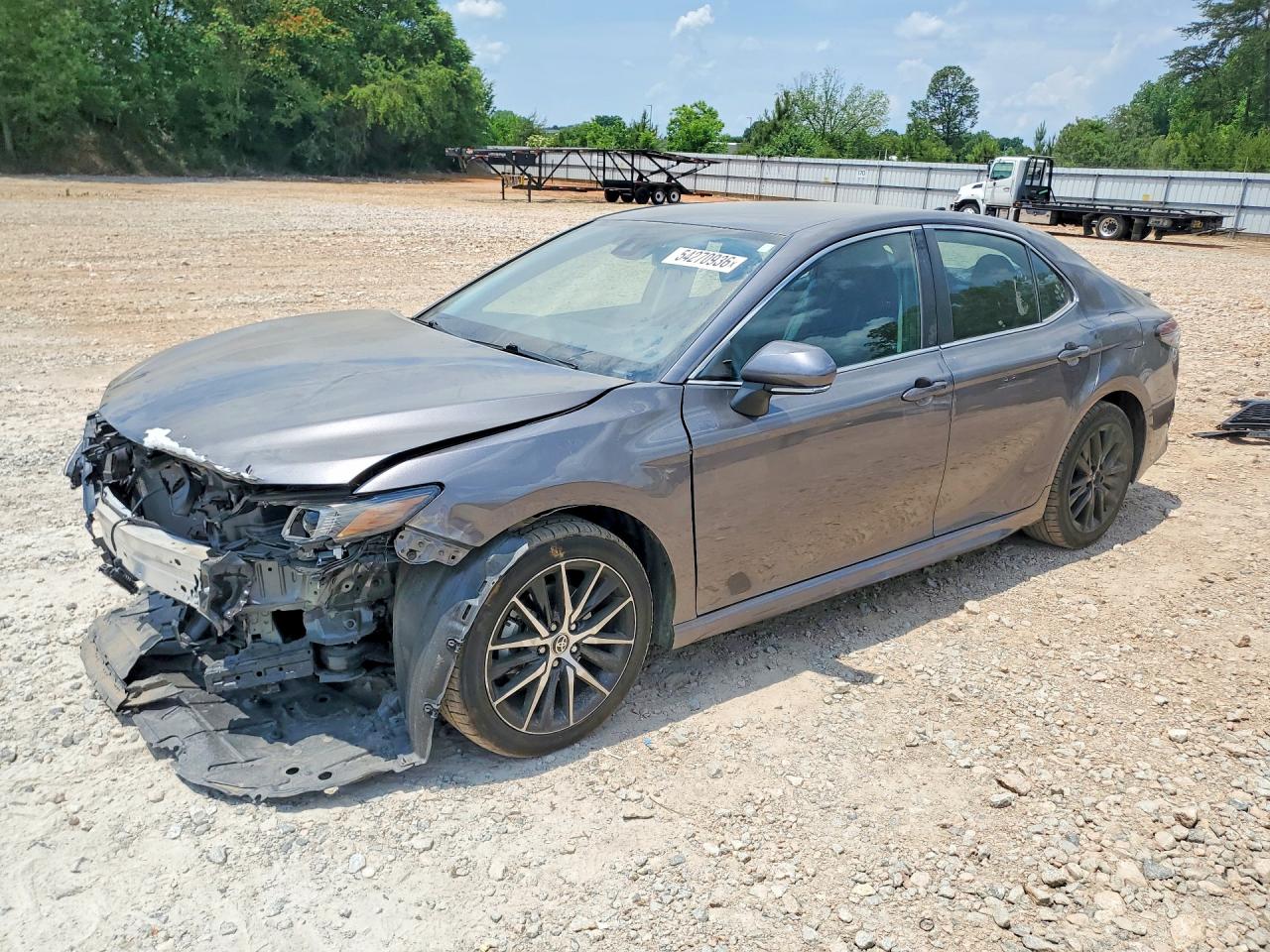 Salvage Toyota Camry Image