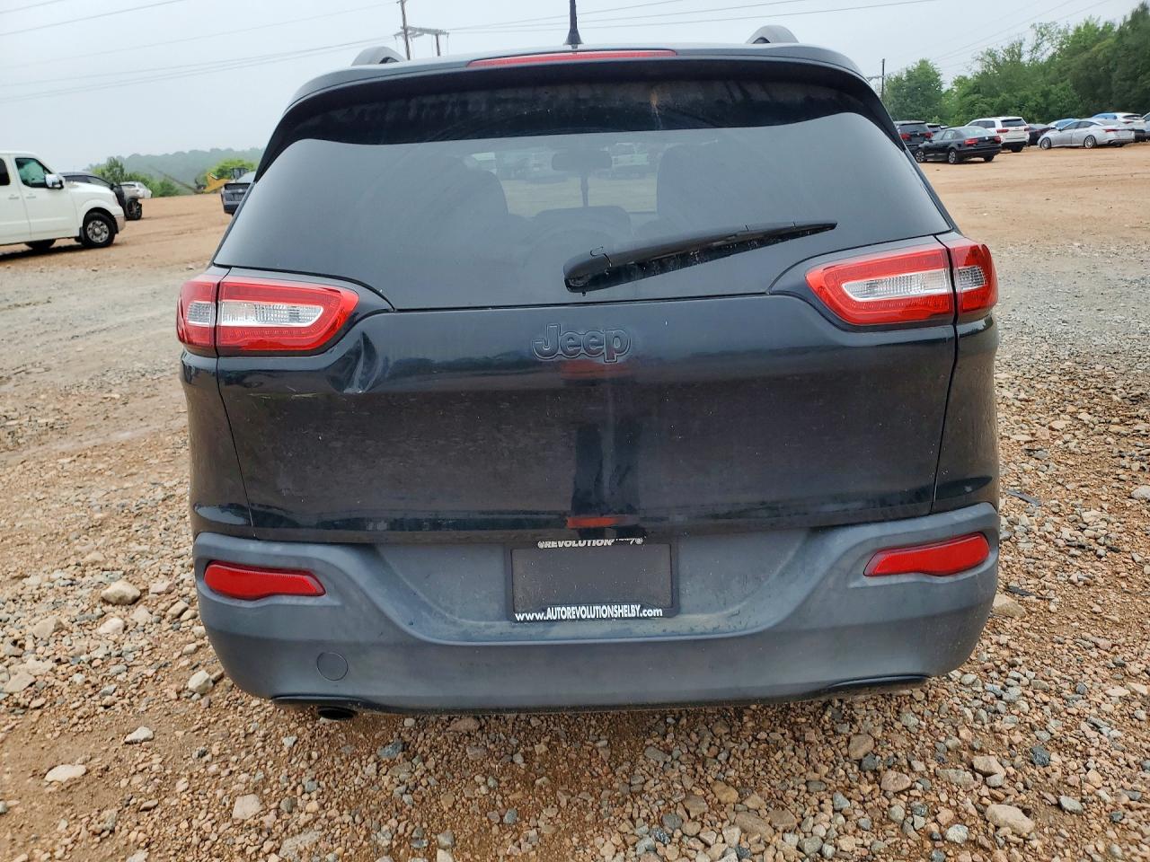 Jeep Cherokee Sport