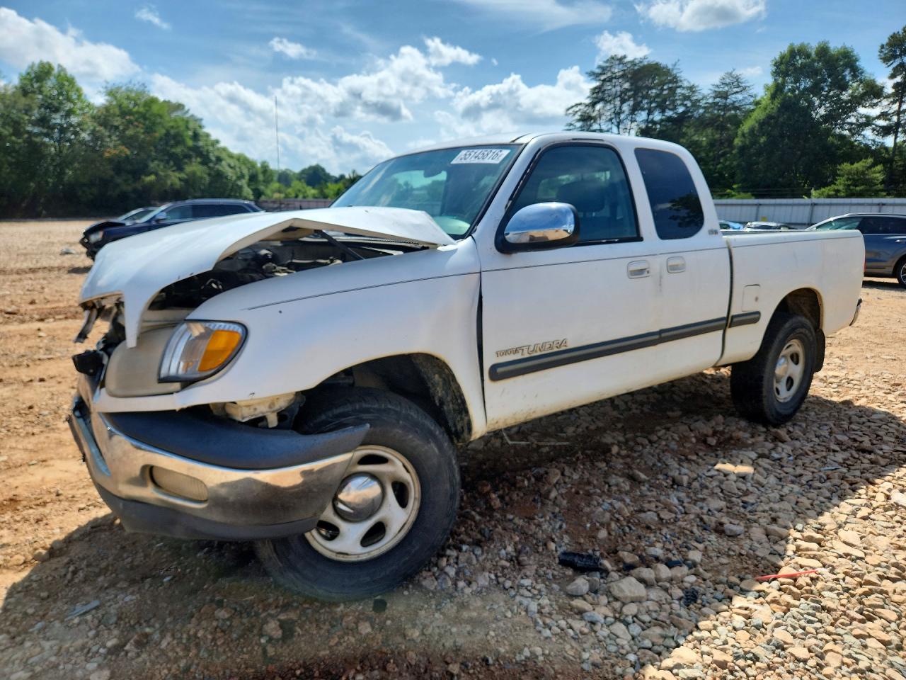 Salvage Toyota Tundra Image